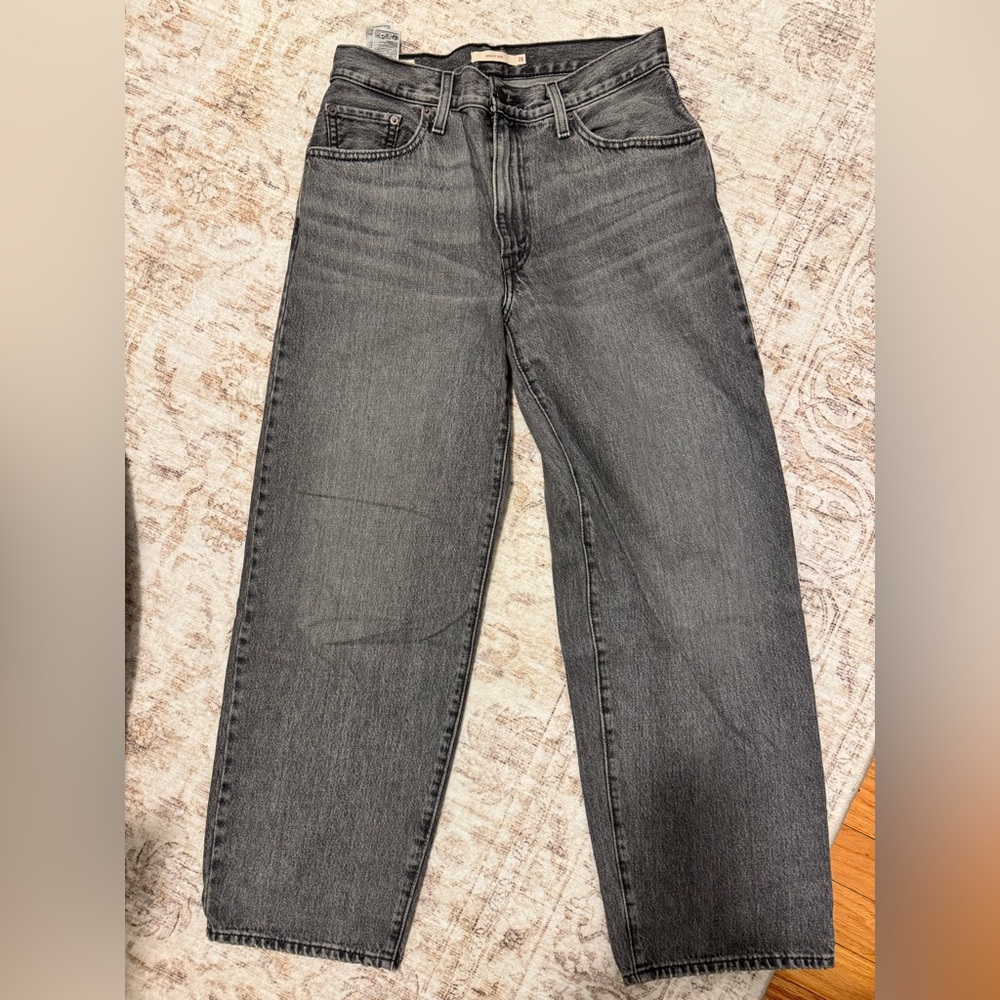 NWOT Levi’s Baggy Dad Jean